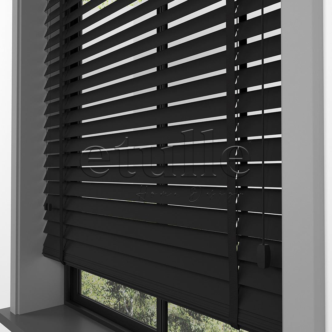 35 MM BASSWOOD Siyah Ahşap Jaluzi
