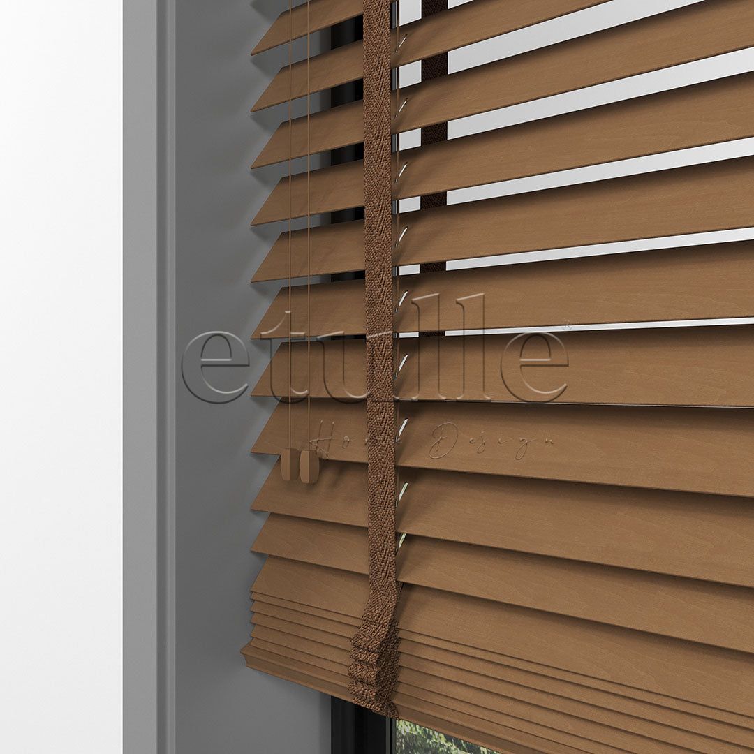 50 MM BASSWOOD Golden Oak Ahşap Jaluzi