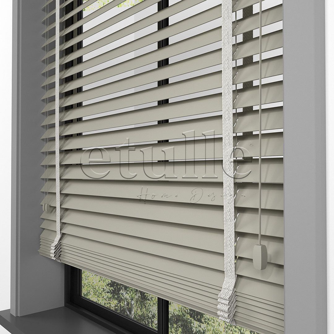 50 MM BASSWOOD Taupe Ahşap Jaluzi